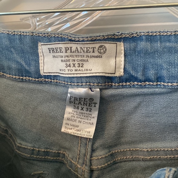 Free planet jeans - Picture 2 of 3